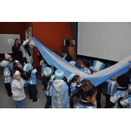 Los más pequeños celebraron el DIA DE LA BANDERA